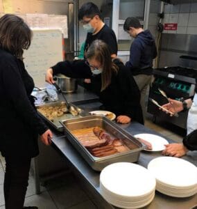 Un diner presque parfait -MFR Puy Sec-